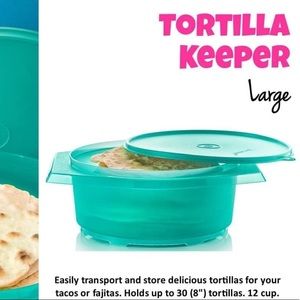 Tupperware/tortilla keeper